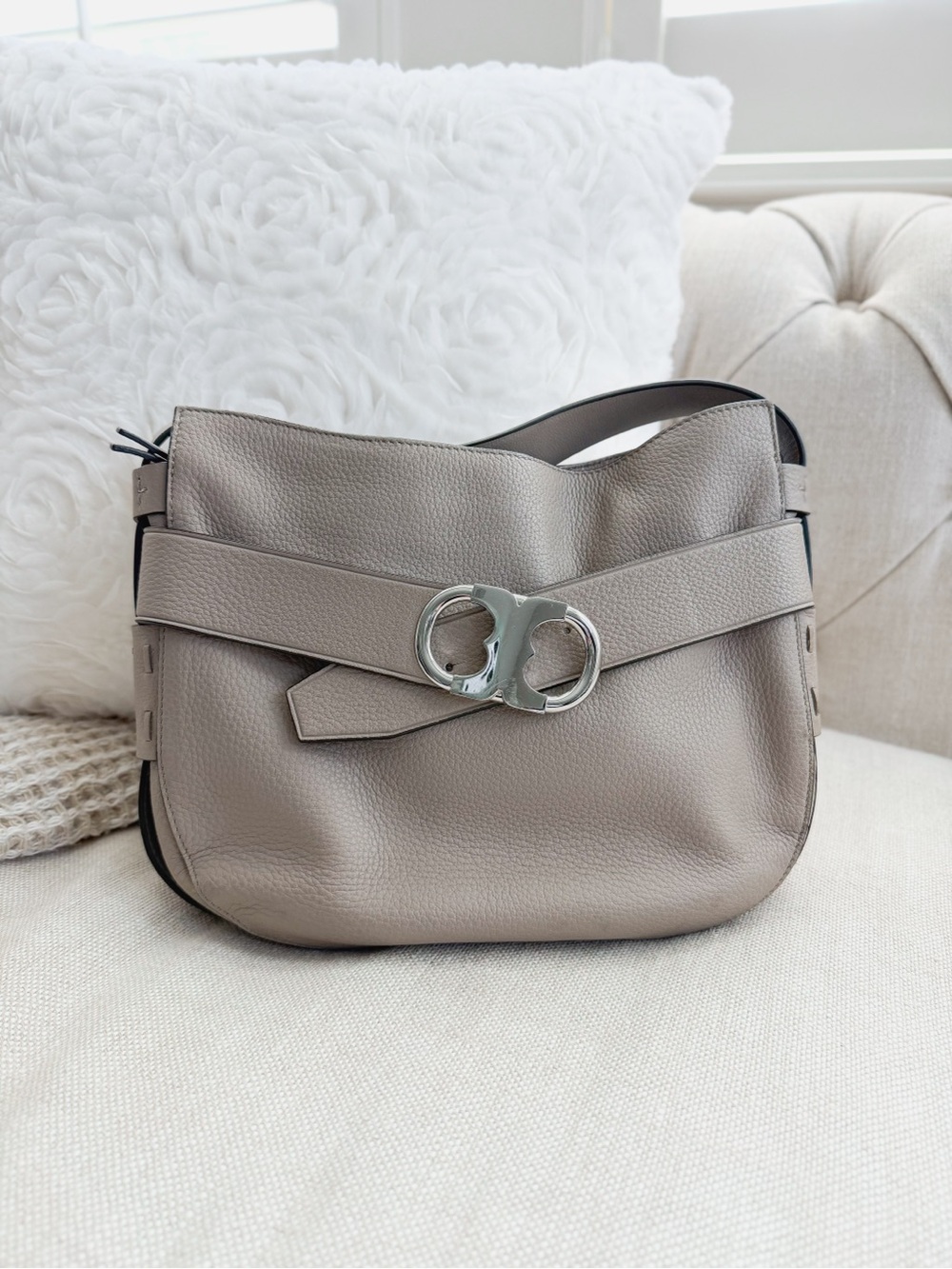 Tory Burch Gemini Link Crossbody Bag in French Gray